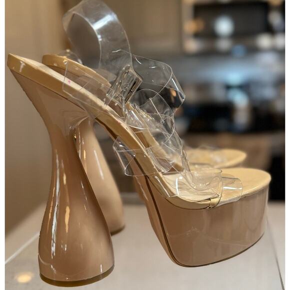 Fashion Nova Nude Platform Heels w/ Clear Straps - Size 9 - Picture 5 of 7